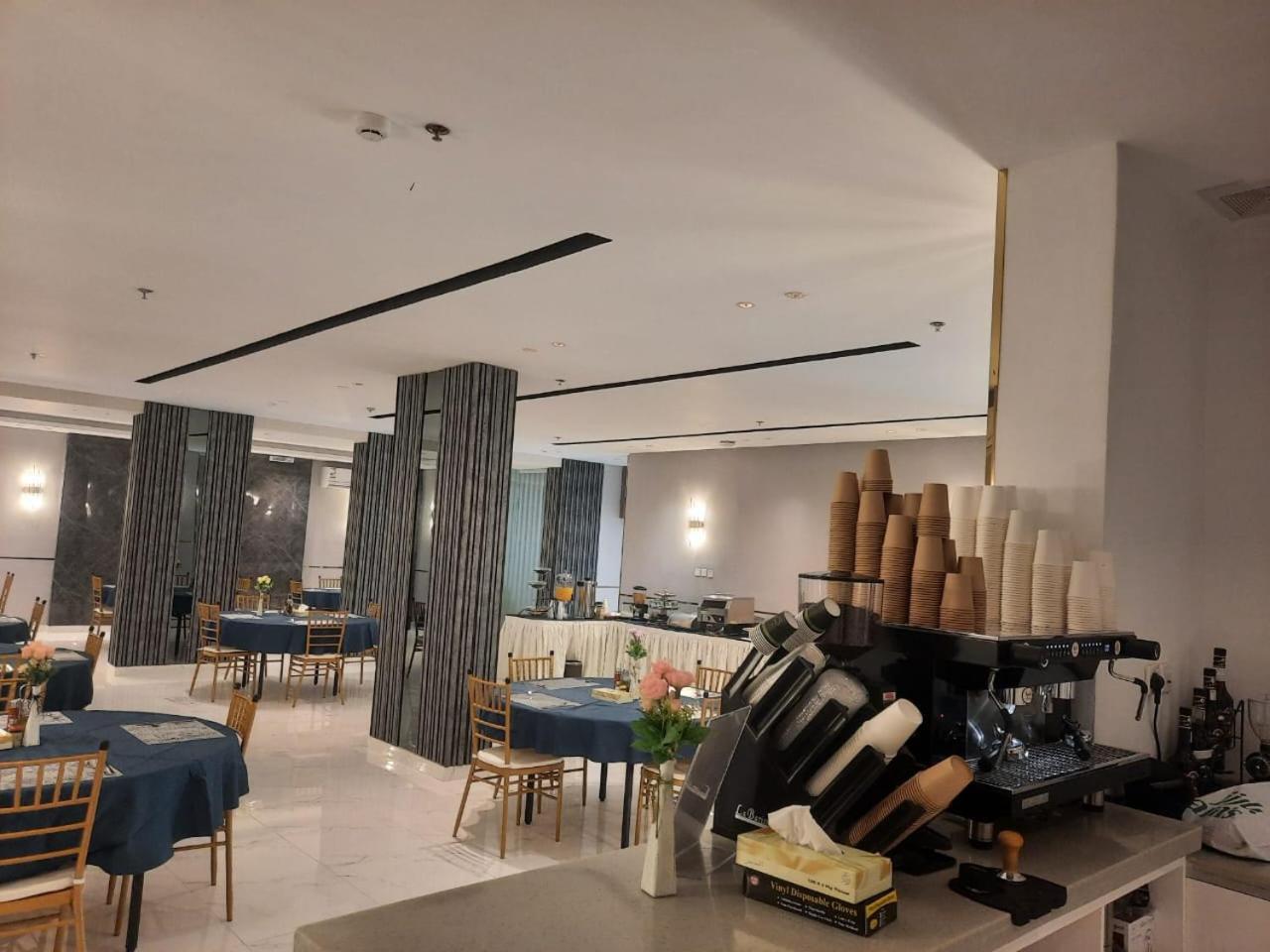 Sweet Land Hotel Umm Lajj Esterno foto